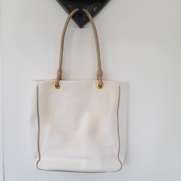 Barbie by Tookata People White with Gold Tote - Picture 2 of 15
